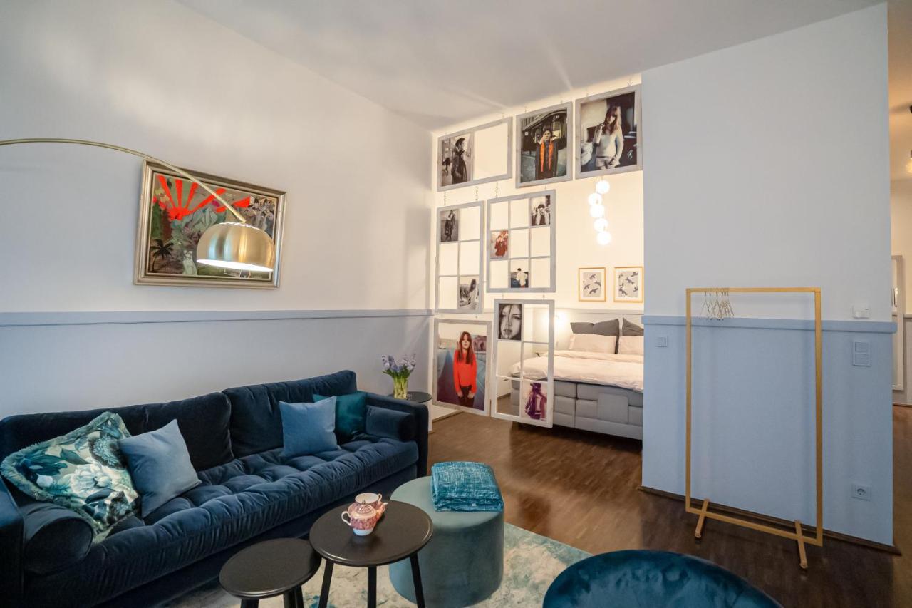 Designer Loft-Ferienwohnung Im Zentrum Mit Tiefgaragen-Parkplatz, Waschmaschine Und Privatterrasse 莱比锡 外观 照片