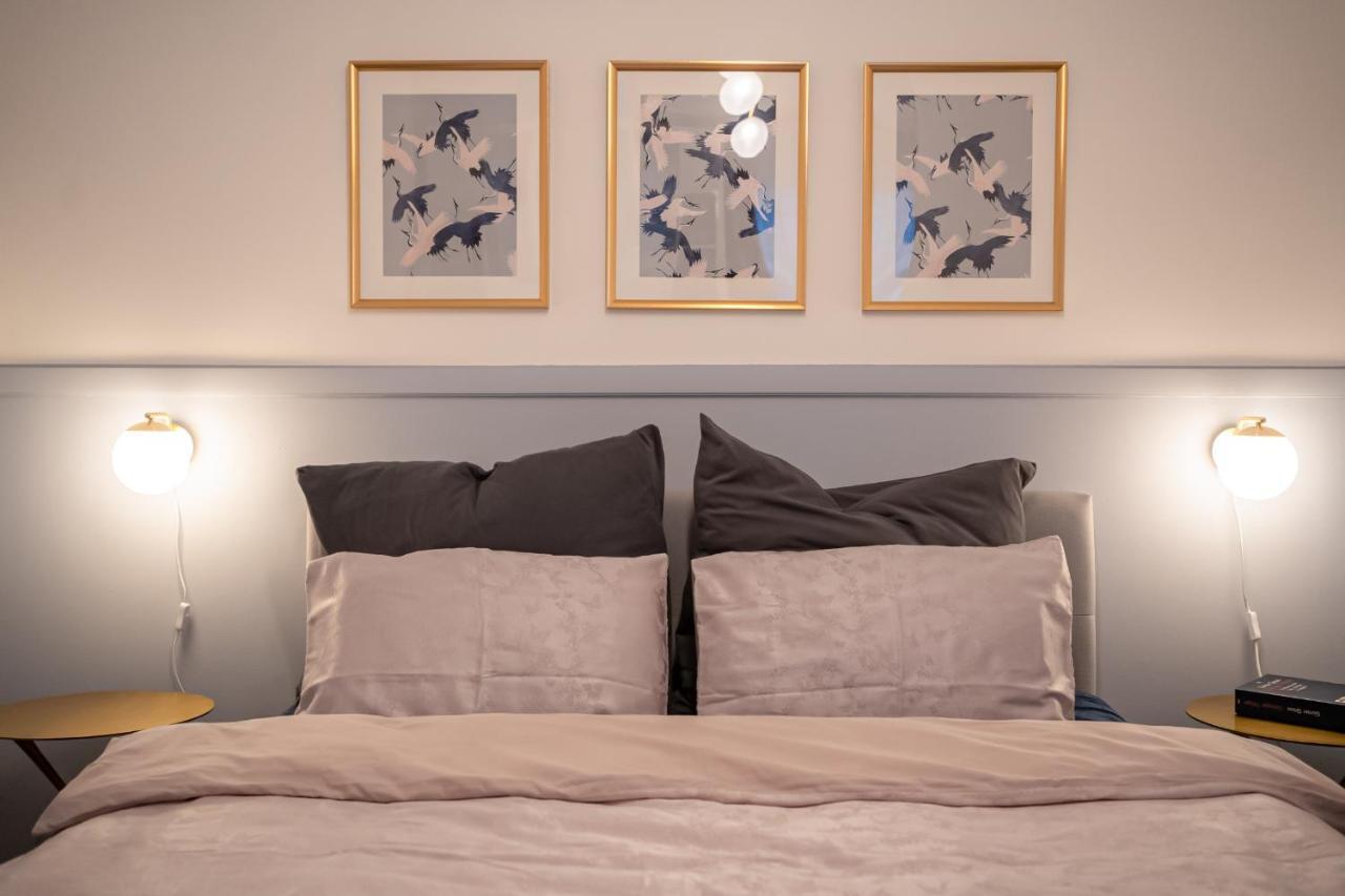 Designer Loft-Ferienwohnung Im Zentrum Mit Tiefgaragen-Parkplatz, Waschmaschine Und Privatterrasse 莱比锡 外观 照片