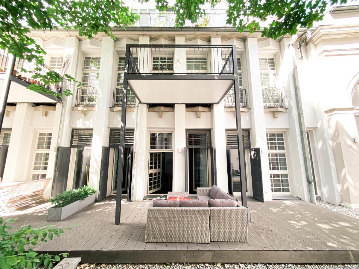 Designer Loft-Ferienwohnung Im Zentrum Mit Tiefgaragen-Parkplatz, Waschmaschine Und Privatterrasse 莱比锡 外观 照片